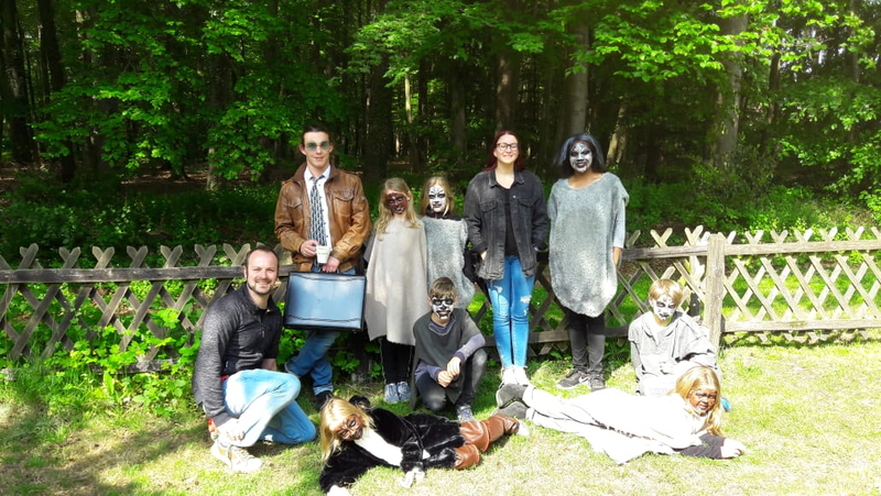 Hatten Spaß beim Filmen: Die Teilnehmer des diesjährigen Filmprojektes der Evangelischen Jugend in Hövelhof. Foto: Evangelische Jugend
