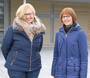 Möchten das Angebot des Besuchsdienstes ausweiten und starten am 7. März mit einem Befähigungskurs (von links): Tanja Lorz und Pfarrerin Gabriele Hische. FOTO: AXEL LANGER