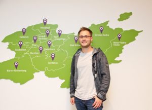 Marcel Büttemeyer hat in seiner noch jungen Amtszeit als Presbyter bisher viel Positives in seiner Kirchengemeinde erlebt. Ihn reizt es, gemeinsam mit anderen, die Weichen für die Zukunft seiner Kirche zu stellen.
