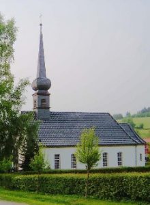 Ev. Kirche Neuenheerse