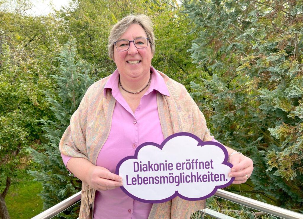Elke Hansmann, Pfarrerin, Synodalbeauftragte des Evangelischen Kirchenkreises Paderborn für Diakonie.