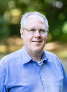 Portrait Pfarrer Thomas Fischer Paderborn.